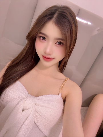 Pin profile photo in Thon Buri