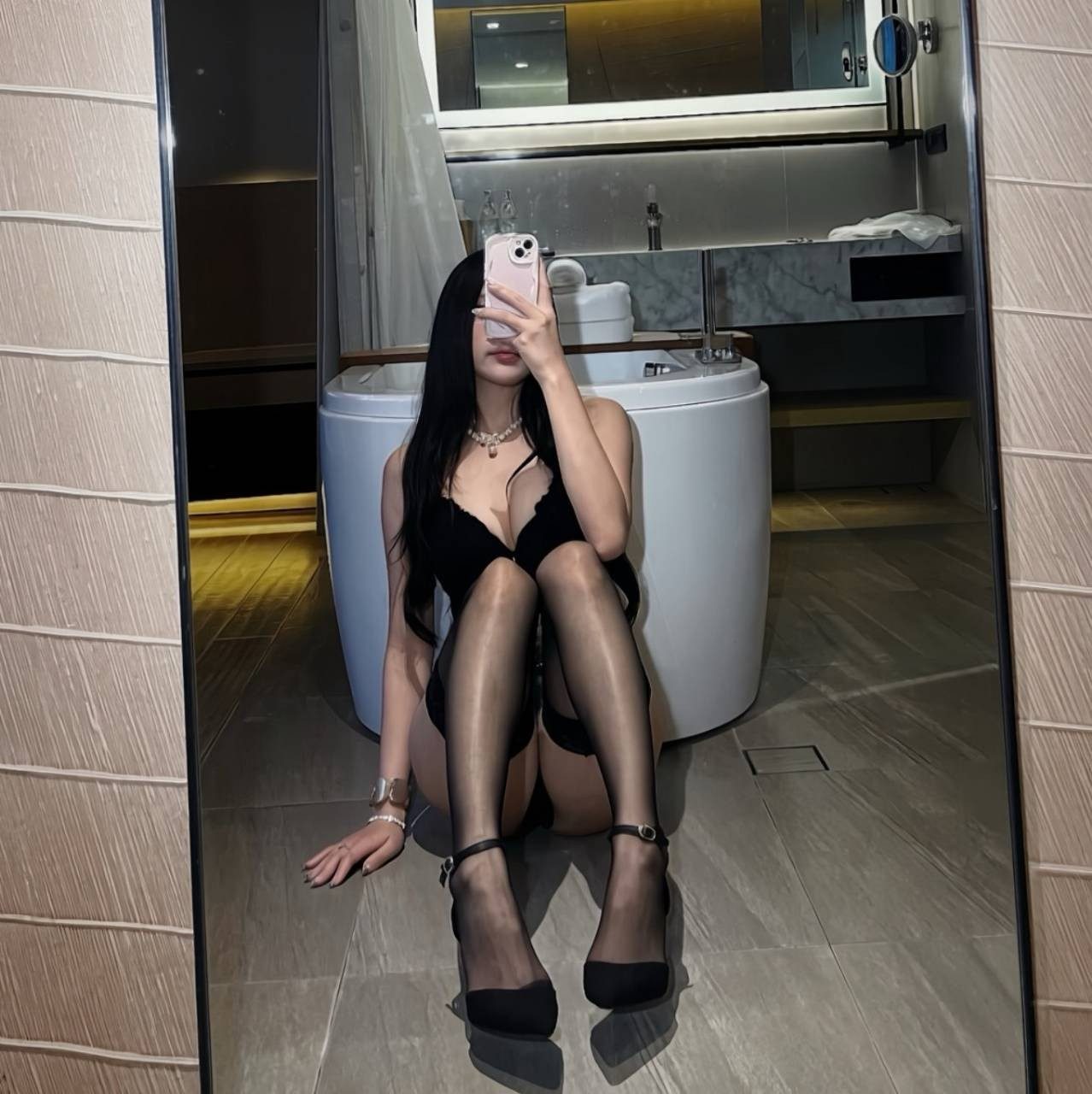 พราวมุข บางพลี