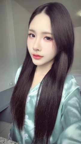 Nana ไซด์ไลน์ Taksin