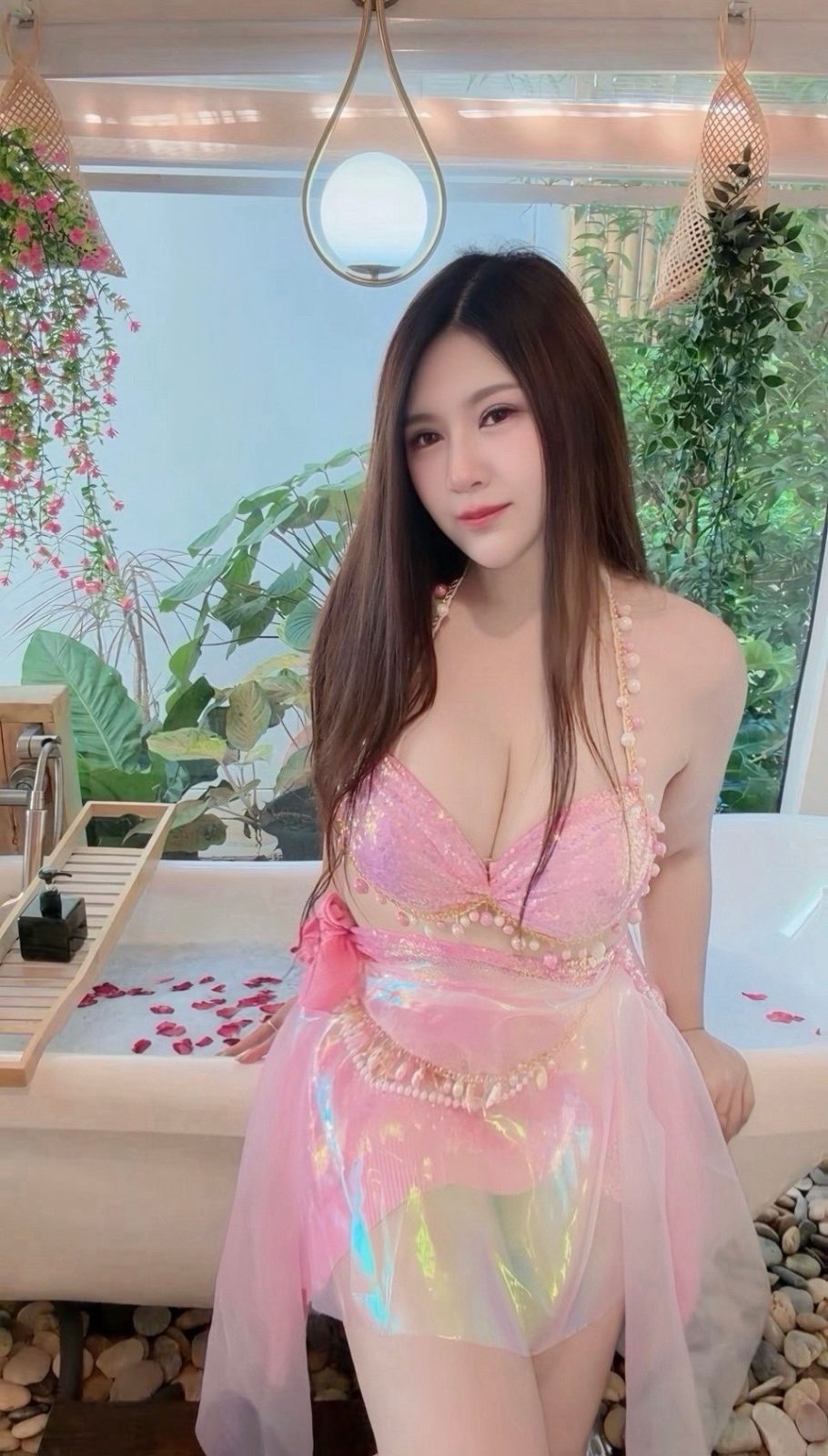 Almond pak-kret