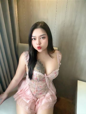 Mira Mira profile photo in Huai Khwang
