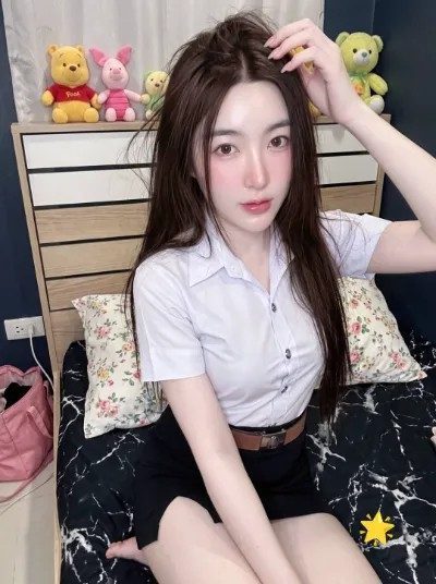 Mymin🍭 ปากเกร็ด