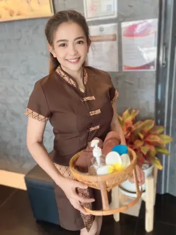 Risa profile photo in Bang Khae