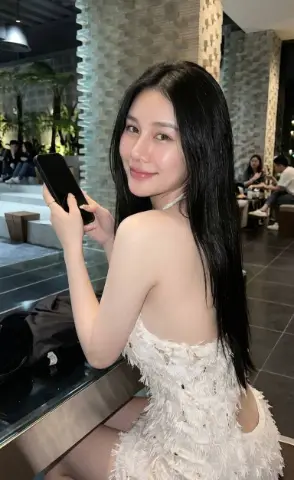 Hlinghling profile photo in Bang Khae