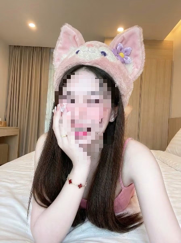 Zz profile photo in Lat Phrao