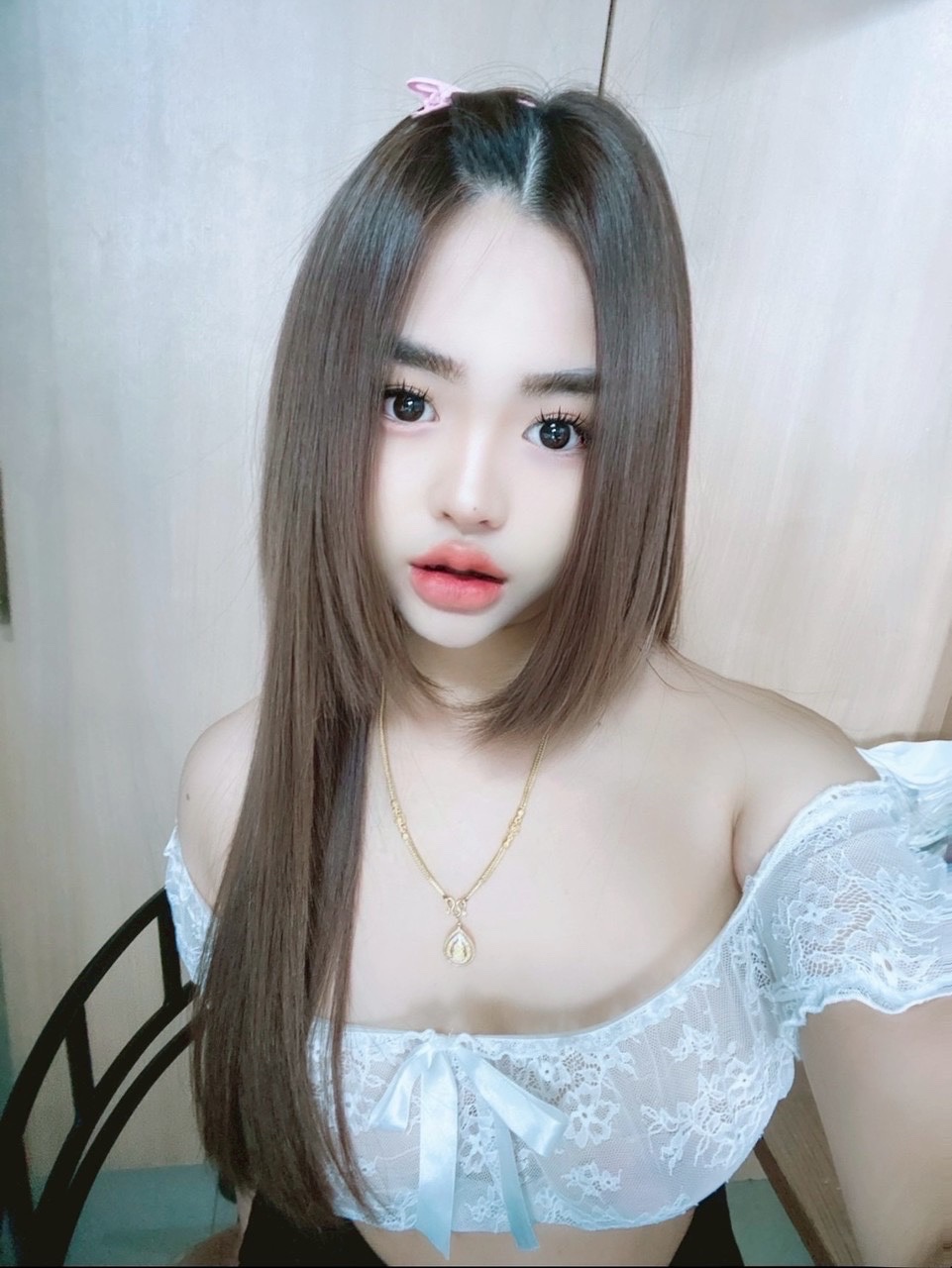 เหม่ยจิน เขตดินแดง