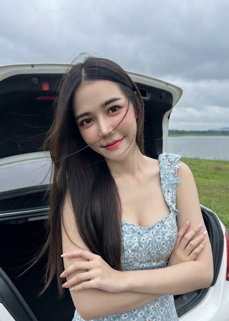 Nonglis (Alice) khet-bang-khen
