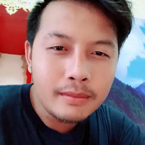 หมูบินติดปีก1300^^••++++++ ไซด์ไลน์ พระราม9
