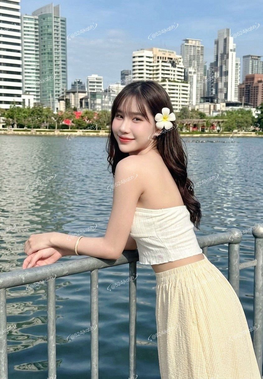 🥐น้อง ผิงผิง☃️เด็กอายุ20..ผิวขาวผ่อง จุกชมพู อกแท้ เขตบางนา