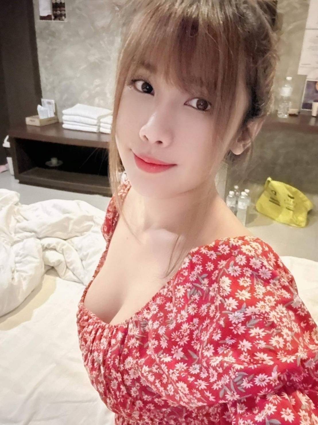 🍅น้อง เอวา สวยอึ๋ม น้ำเดินกระจาย..ต้องลอง! เขตพระโขนง