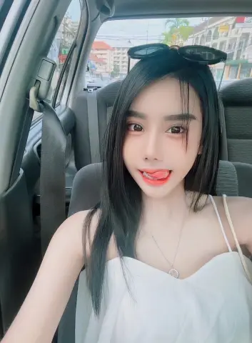 Chrrie profile photo in Thawi Watthana