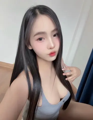 Chiyre profile photo in Thon Buri