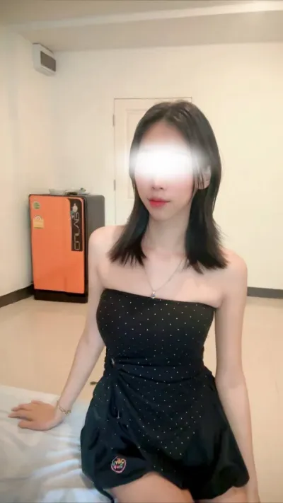 Ploysai Phonys khet-huai-khwang