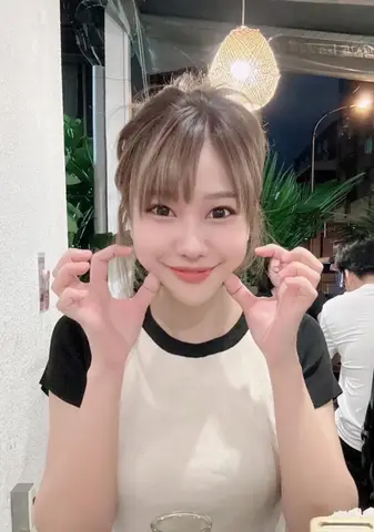 Yuchin profile photo in Huai Khwang
