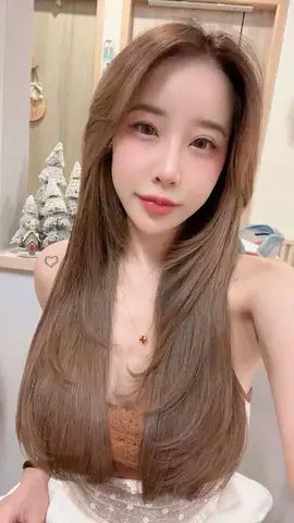 Chia profile photo in Huai Khwang