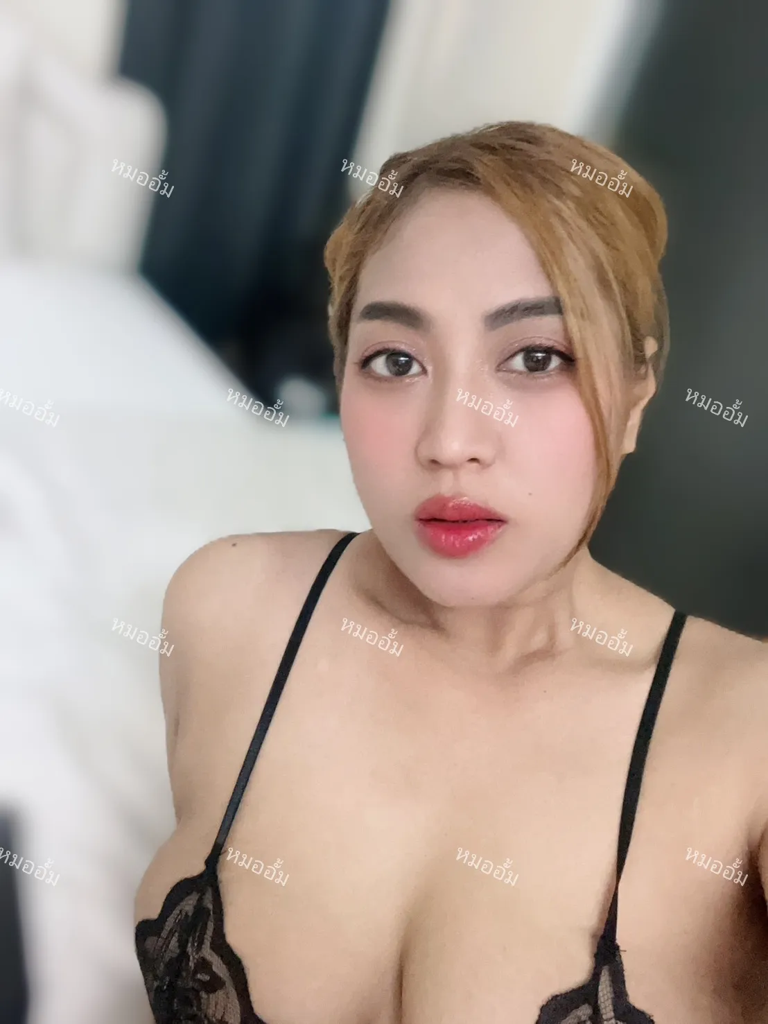 อั้ม