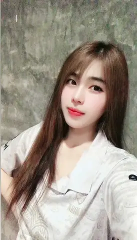 แอลี่ ไซด์ไลน์ รัชดา-ห้วยขวาง