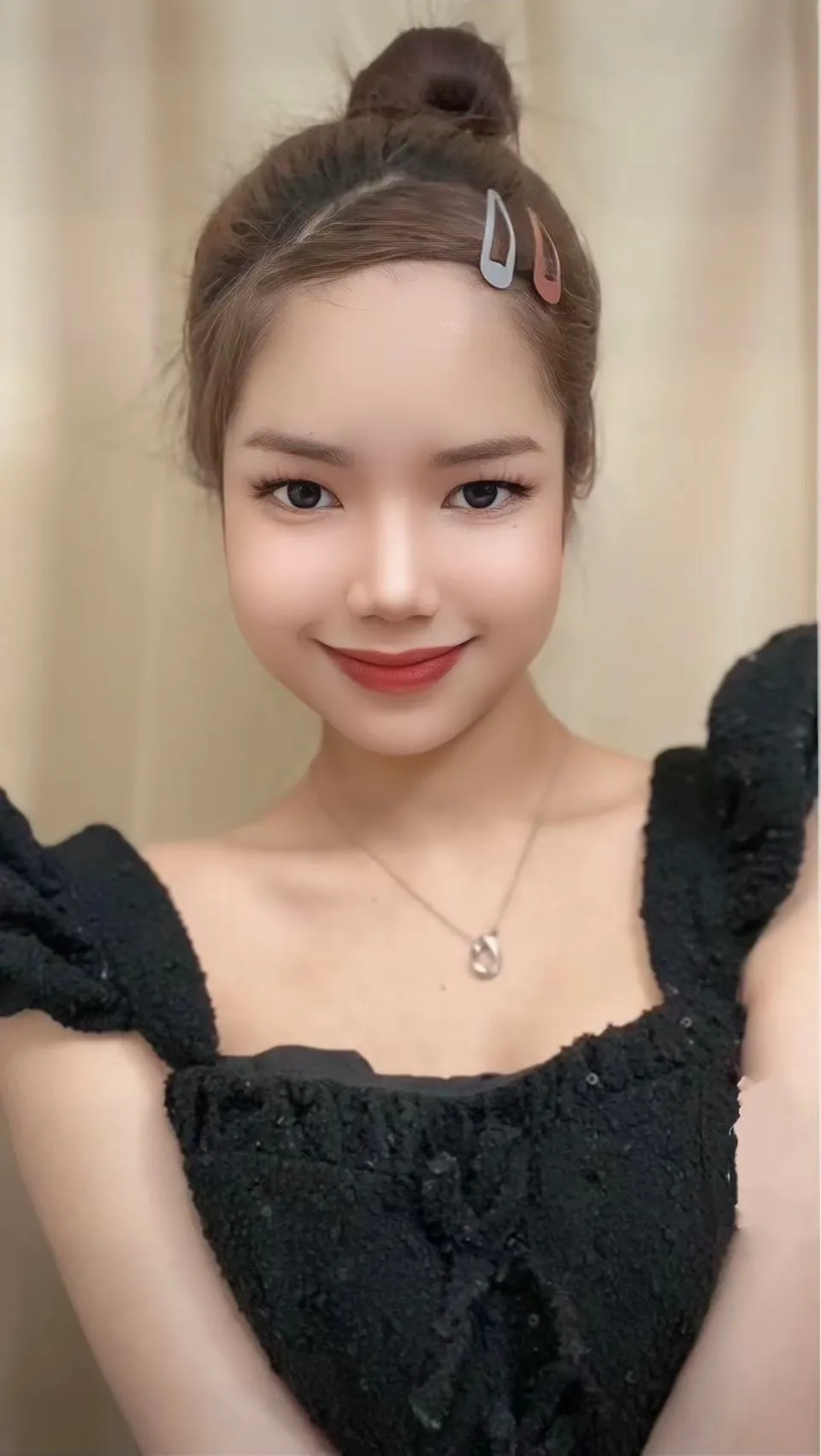 🌶️ Nong Lisa Dkayue 20 Nksueksakhihnga Rbngan On Nut Sukhumvit 77 Bang Na Udmsukh Srinakarin khet-phra-khanong