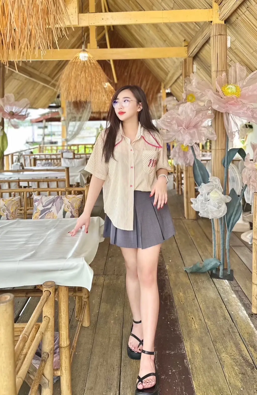🍮 Nong Yllie (lukkhrueng) Khihngararn khet-phra-khanong