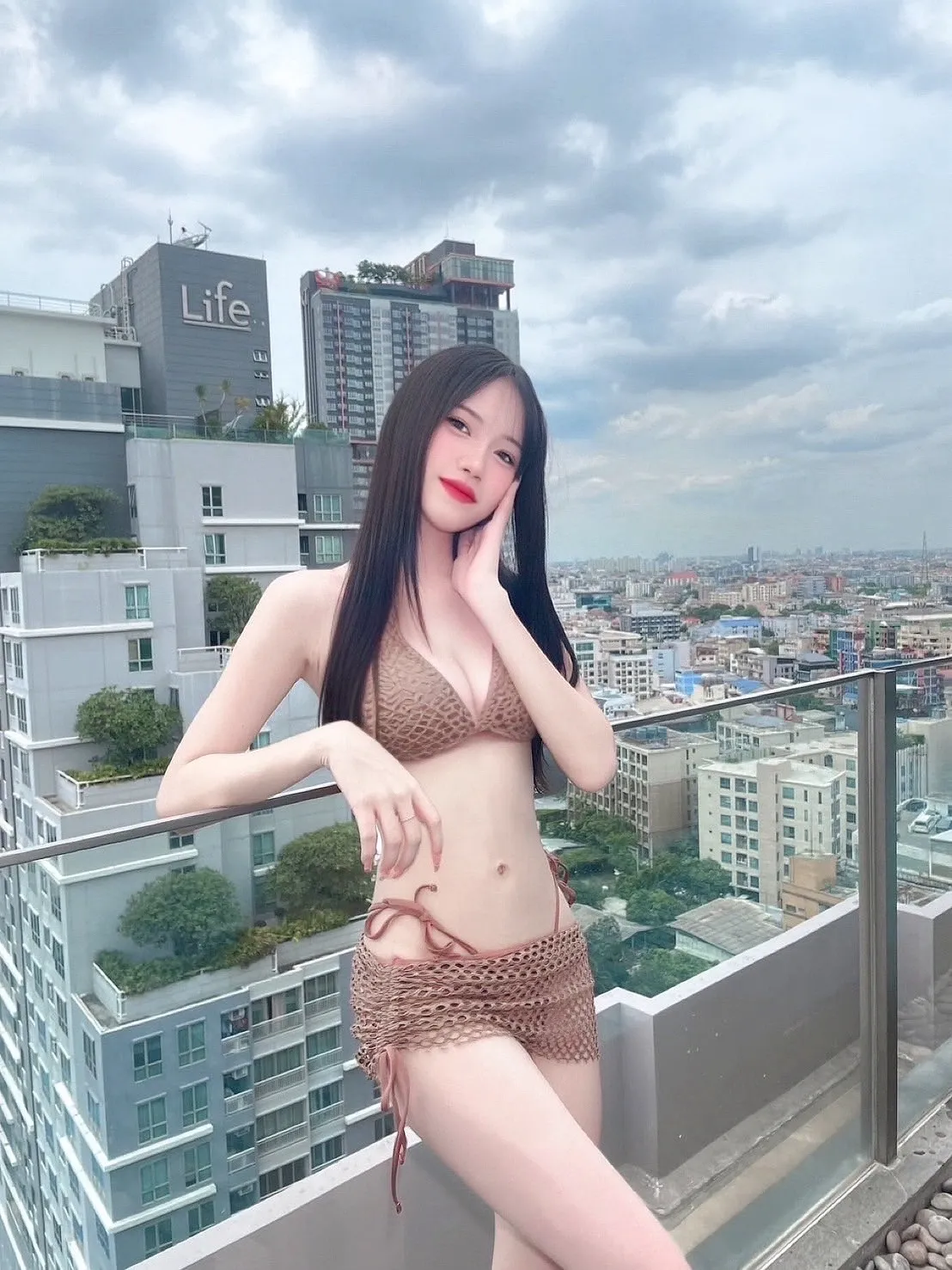 🍕น้อง ไอมิ (นักศึกษา มอ.ดัง) ดาวTiktok