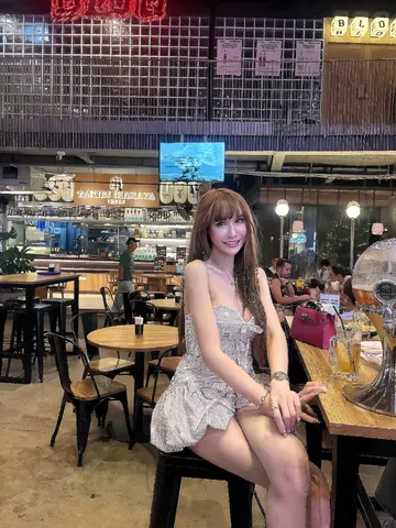 เพ่ยเพ่ย ไซด์ไลน์ รัชดา ซ.3