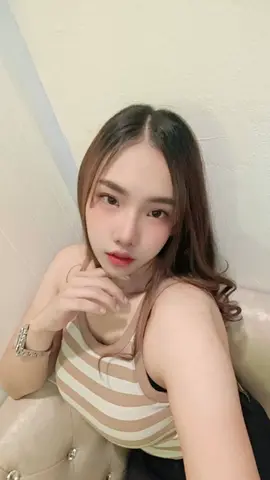 Yllie profile photo in Thon Buri