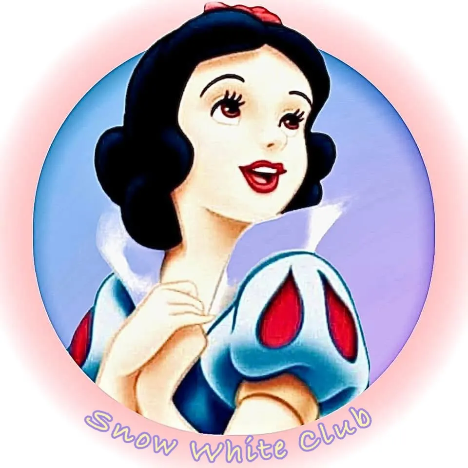Snow white club cover