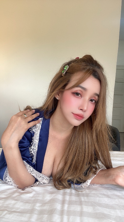 Yuri khet-bueng-kum