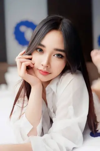 Chnne profile photo in Sathon
