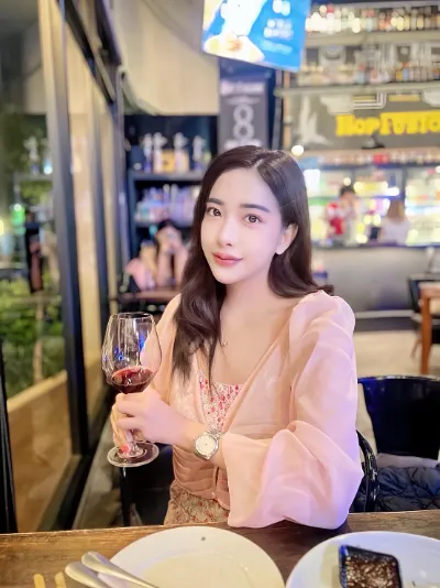 พีชชี่ เขตบางกอกน้อย