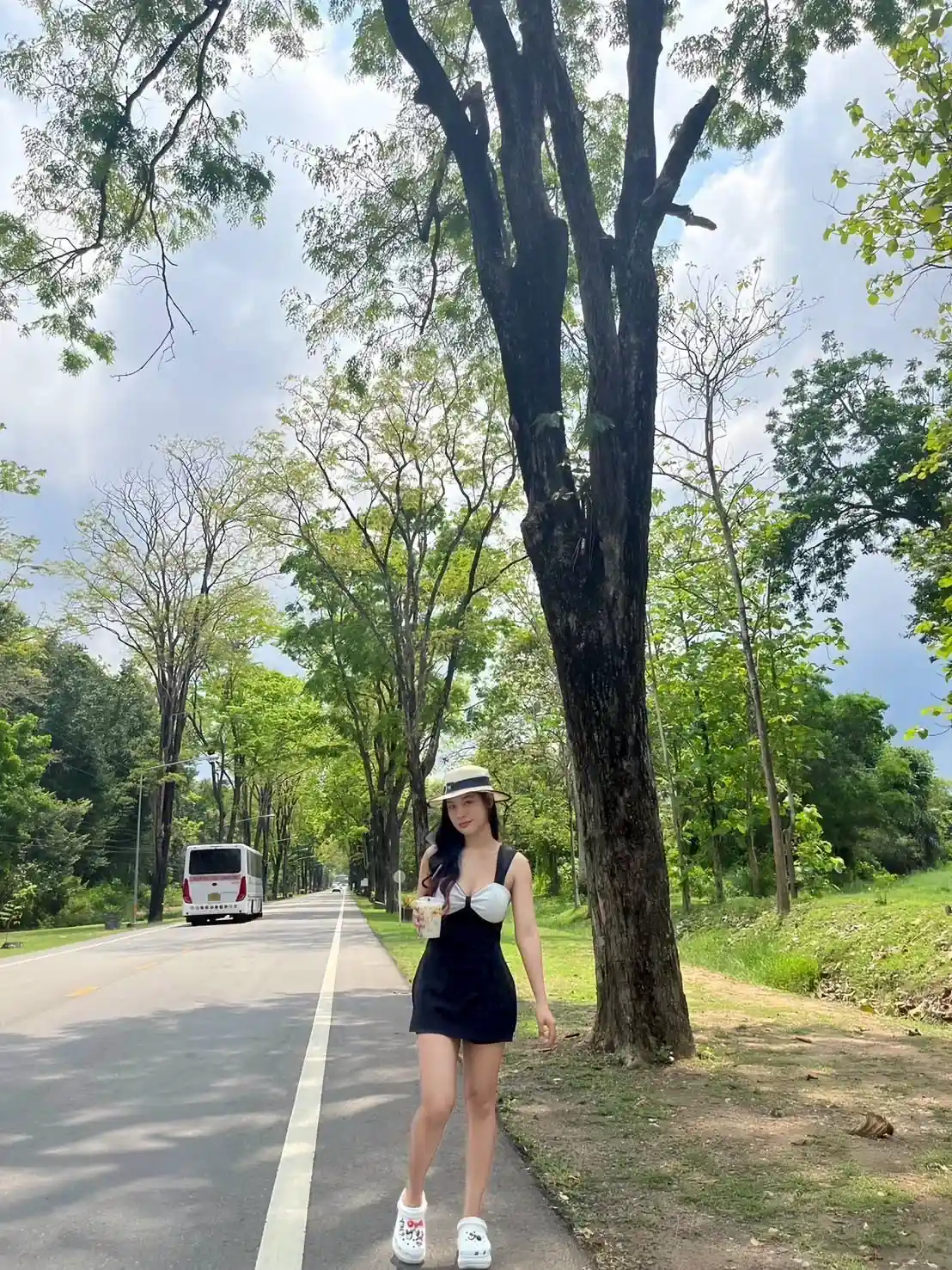 Nong Niniw khet-bueng-kum