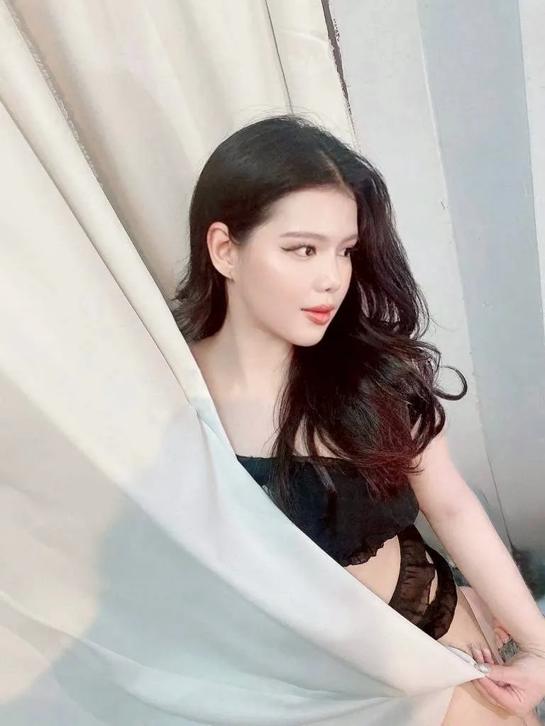 เอวา เขตสาทร