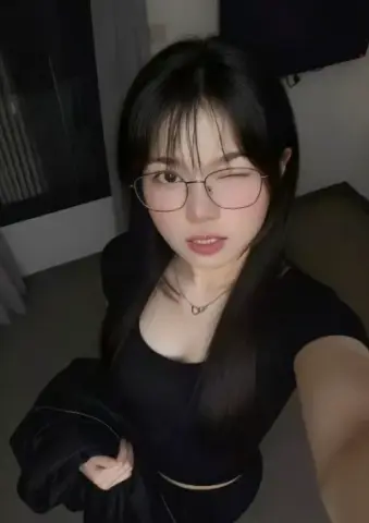 Chtme Chertaim profile photo in Huai Khwang
