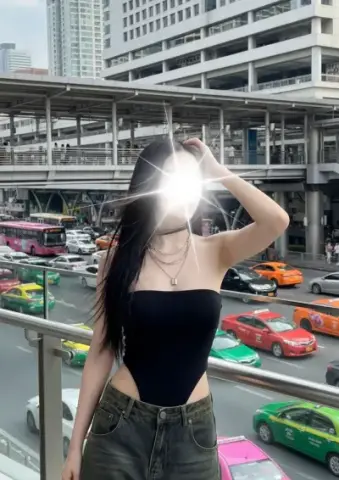Sline Celine profile photo in Huai Khwang