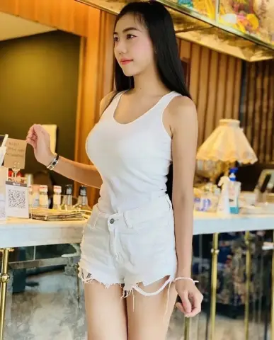 อูลี่ ไซด์ไลน์ รัตนาธิเบศร์
