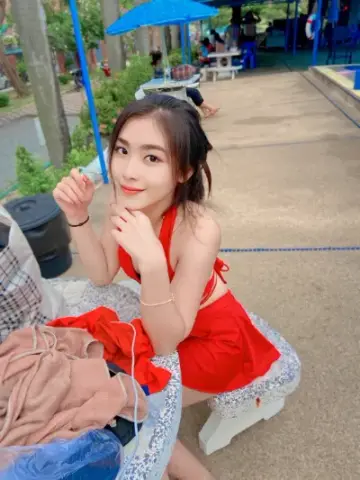 Mina profile photo in Mueang Nonthaburi