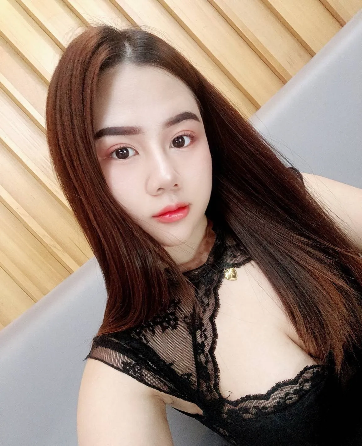 Miwmiw khet-bang-khae