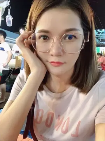 นาตาลี ไซด์ไลน์ เพชรเกษม