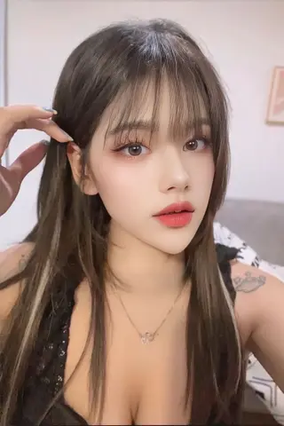 Beauty profile photo in mueang-chiang-mai