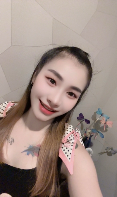 น้องแคท สาวเหนือ เขตบางกอกน้อย