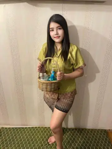 Khthae Hmnwdhying profile photo in khet-huai-khwang