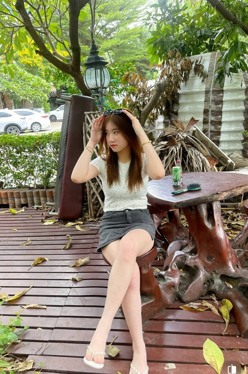 Miw Miw khet-phasi-charoen