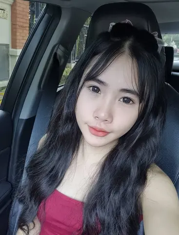 จีน้า ไซด์ไลน์ รัตนาธิเบศร์