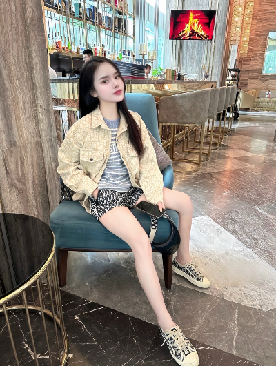 น้องวิว เมืองนนทบุรี
