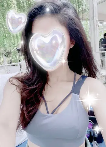 Charmmy profile photo in Huai Khwang