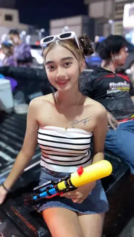 Khnniae profile photo in Din Daeng